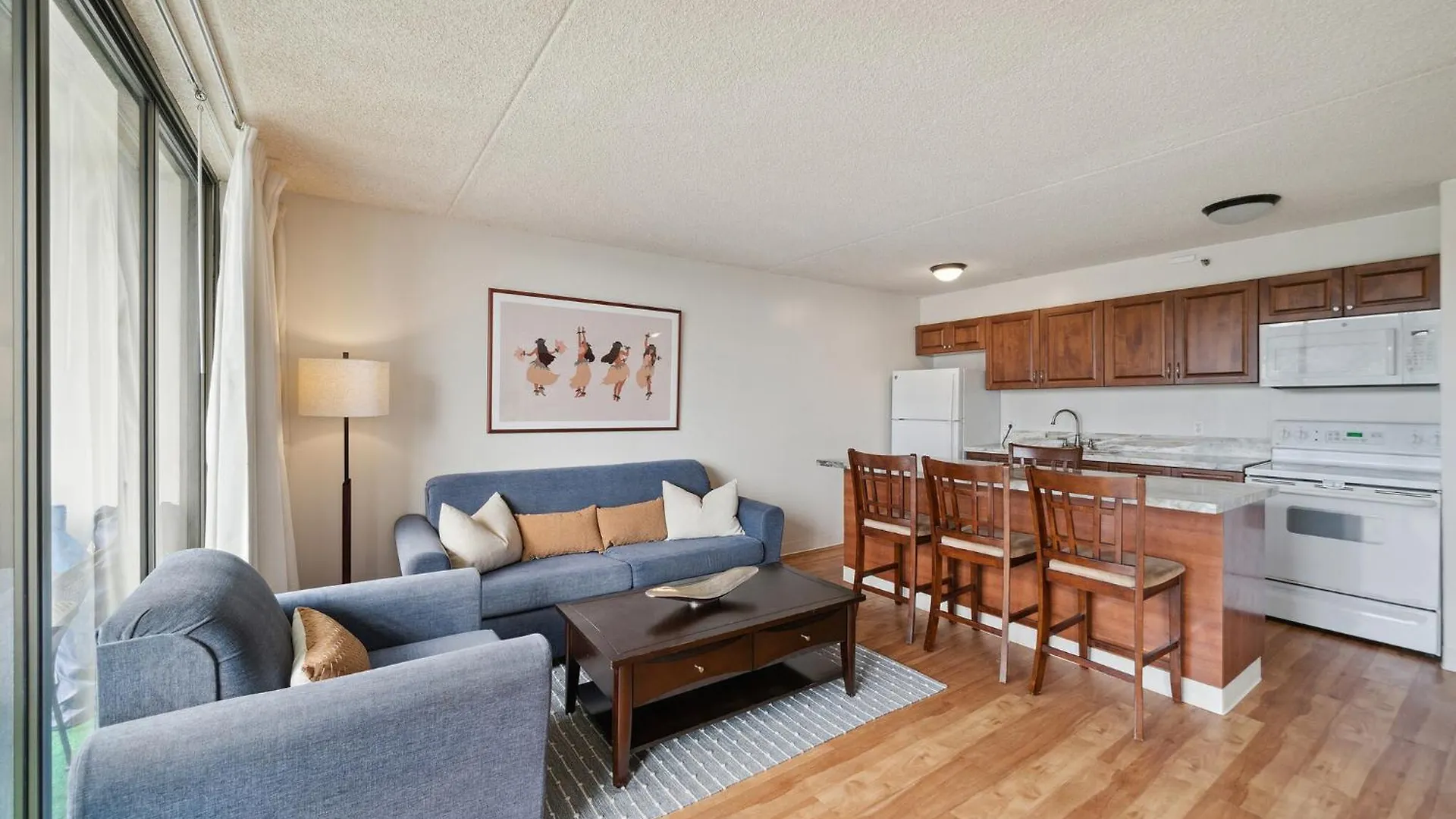 Апартаменты High Floor Oceanview Escape With Full Kitchen - Steps To Waikiki And Diamond Head Views, Free Parking Гонолулу 0*,